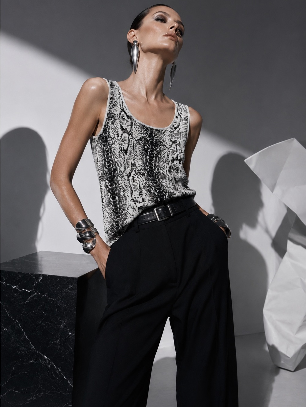 St. John Snake Print Knit Tank | Size M